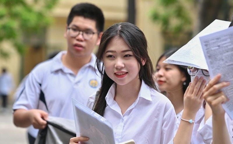 Giải Đề Hoàn Chỉnh Dưới Áp Lực